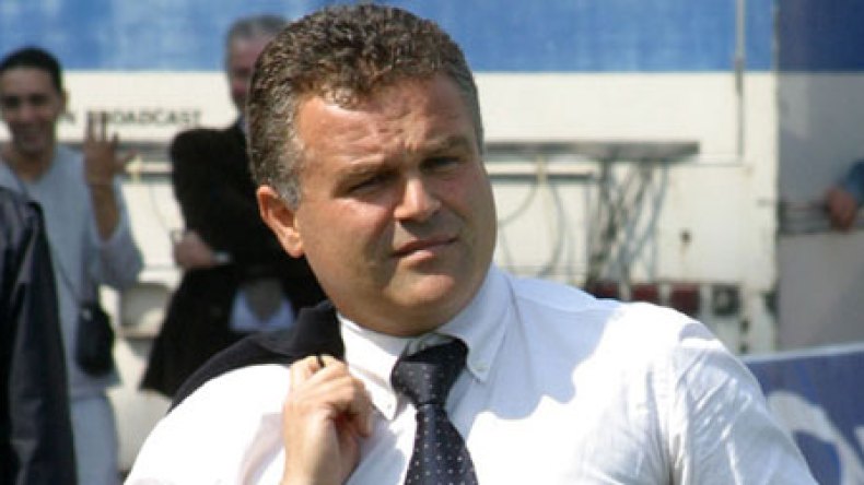 فابرو يؤكد تحسن أداء لاعبيه ويعد بمستقبل أحسن