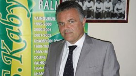 الشبيبة تواجه الرجاء البيضاوي وديا و فابرو يبحث عن التشكيلة المثالية