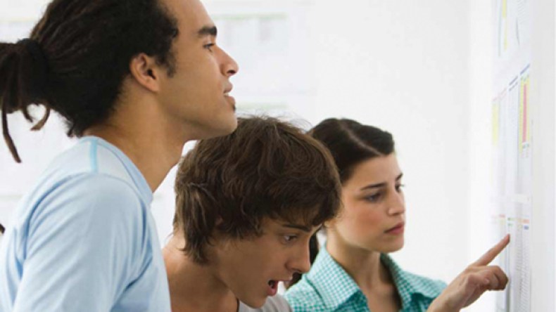 هوس النقاط يدفع بالجامعة إلى الفجور!