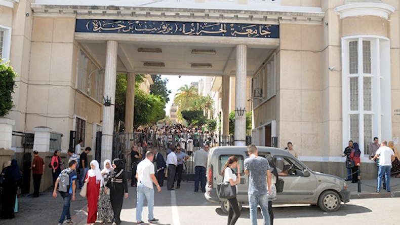 أخطاء بالجملة في علامات امتحانات السداسي الأول