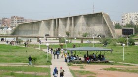 جامعة باب الزوار تحول الحرم الجامعي إلى فضاء تجاري