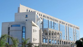 منعنا ترشح موظفينا في مسابقة الدكتوراه لضمان نزاهتها