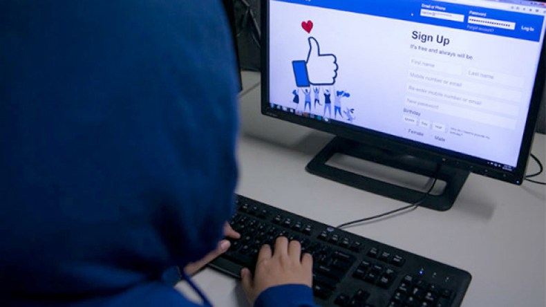 شاب يبرح خطيب شقيقته ضربا بعد نشر صورها عبر “الفايسبوك”