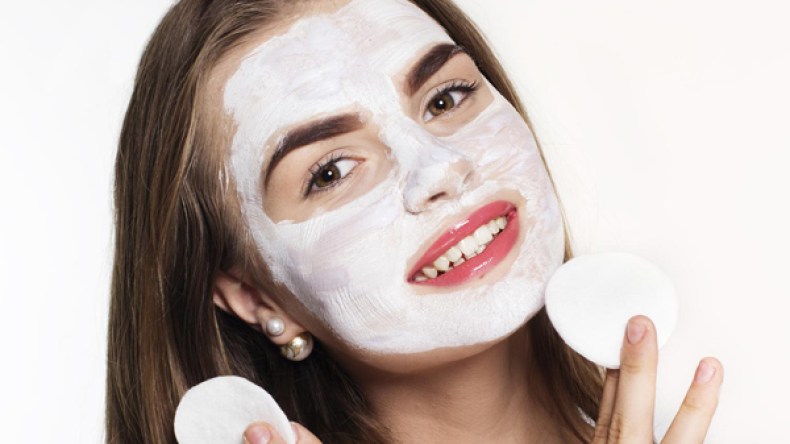 رطِّبي بشرتك ليلا لإشراقة جميلة طيلة شهر الصيام