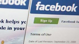 قراصنة يخترقون فايسبوك وينشرون صورا فاضحة على حسابات المشتركين