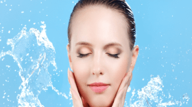 هل يجب التوقف عن غسل الوجه؟!