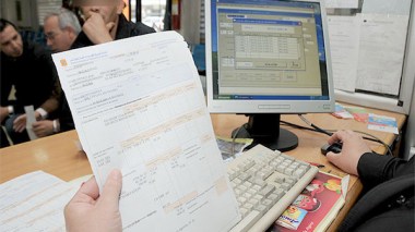 Algerians pay the most expensive electricity invoice ever since the independence