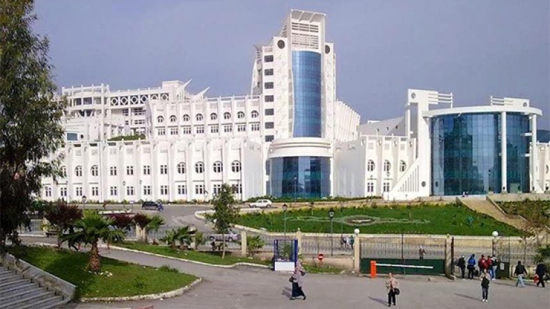 جرحى في صفوف الطلبة وأعوان الأمن في معركة دامية بجامعة مستغانم