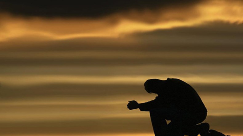 صارحتني بأنها ليست بكراً وتريدني أن أسترها!