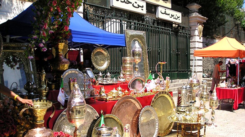 الحلي الفضية في طريق الزوال والحرفيون يستغيثون