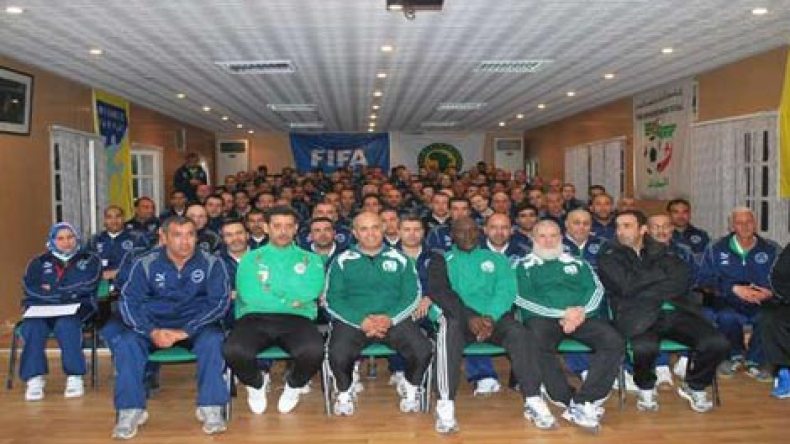 96 مدربا معنيا بتربص نيل شهادة “الكاف- ب”