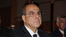 منحة كأس العالم على رأس جدول الأعمال