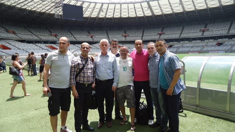 بعثة الفاف أعجبت بملعب “مينيراو” وتعاين ملعب بورتو أليغري