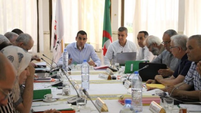 زطشي يستدعي المكتب الفيدرالي لـ “الفاف”