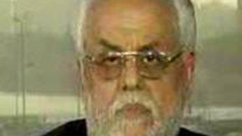 محمد‭ ‬فايز‭ ‬جبريل‭ ‬المعارض‭ ‬الليبي‭ ‬في‭ ‬القاهرة‭ ‬وعضو‭ ‬جبهة‭ ‬الإنقاذ‭ ‬الليبية‭ ‬يتحدث