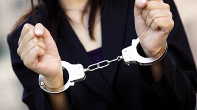 امرأة تقود شركة وهمية ماليزية تسيّر بالربا في جيجل