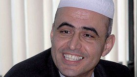 إيداع كمال فخار الحبس بتهمة المساس بمؤسسات الدولة
