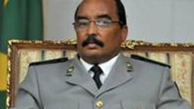 قائد الانقلاب  بموريتانيا يتعهد بإطلاق سراح الرئيس المخلوع دون شروط