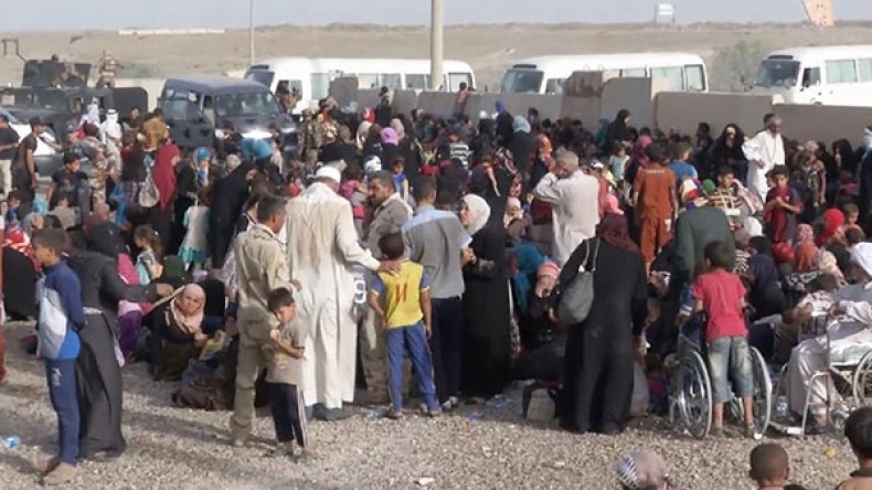 الفلوجة.. اعتقال وتعذيب للرجال وتشريد للنساء والأطفال