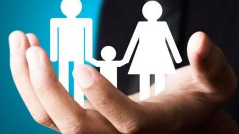 دعوة النواب والقضاة إلى التقيد بمبادئ الشريعة الإسلامية!
