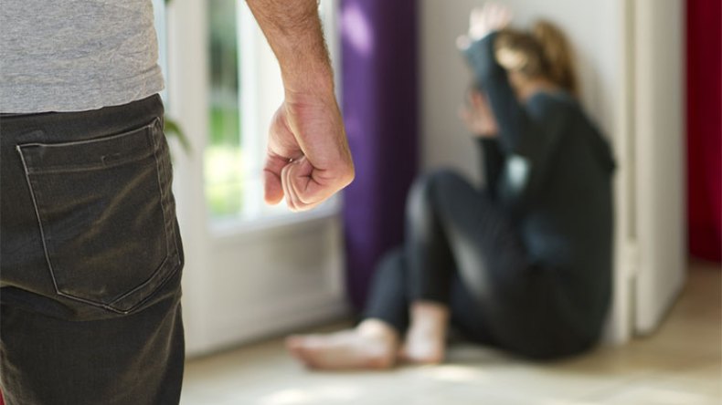 الدالية: علينا مجابهة المفاهيم التي يسوّقها المتطرّفون لتبرير العنف ضد المرأة