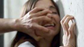 الرابطة الجزائرية للدفاع عن حقوق الإنسان تحذر من العنف ضد الجزائريات