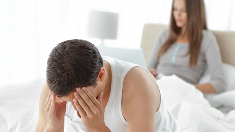 زوجات لأكثر من 5 سنوات..لكن عذراوات؟