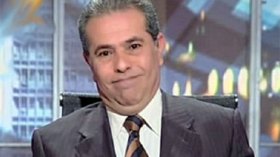 مدير قناة “الفراعين” المصرية يشبّه فريق قناته بالحمير والغنم بسبب حفتر