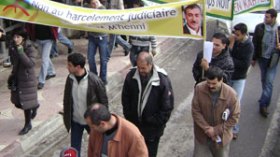 فرحات مهني يركب موجة الدفاع عن الكنائس والتنصير في المنطقة