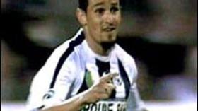 “سأفسخ عقدي مع اتلنتيك كلوب إن اقتنعت بعرض جزائري”