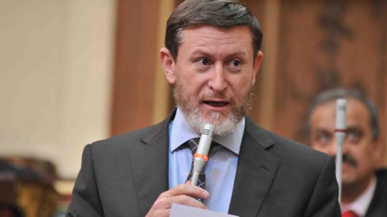 مصر: وفاة قيادي في جماعة الإخوان داخل السجن بعد معاناة مع المرض