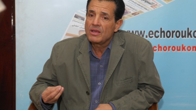 “معطوب الوناس ساهم في إرساء الديمقراطية من خلال أغانيه ومواقفه”