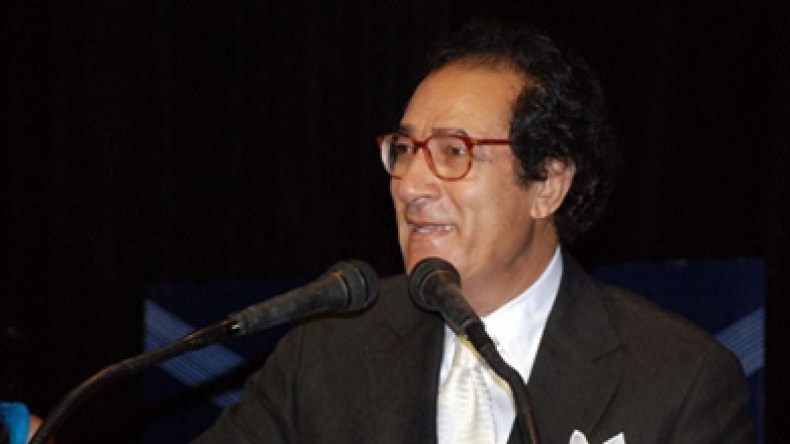 فاروق حسني يوقع صفقة مع إسرائيل ويرمم معبدا يهوديا في سبيل اليونيسكو