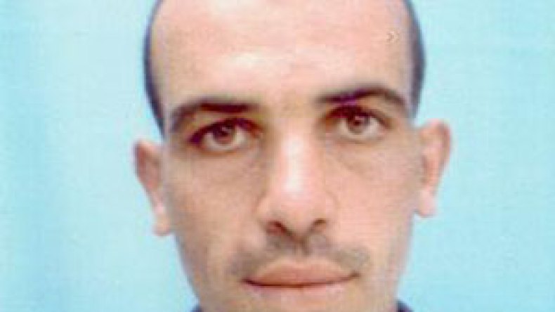 وعد والدته بعمرة وقضاء العيد معها فعاد في تابوت