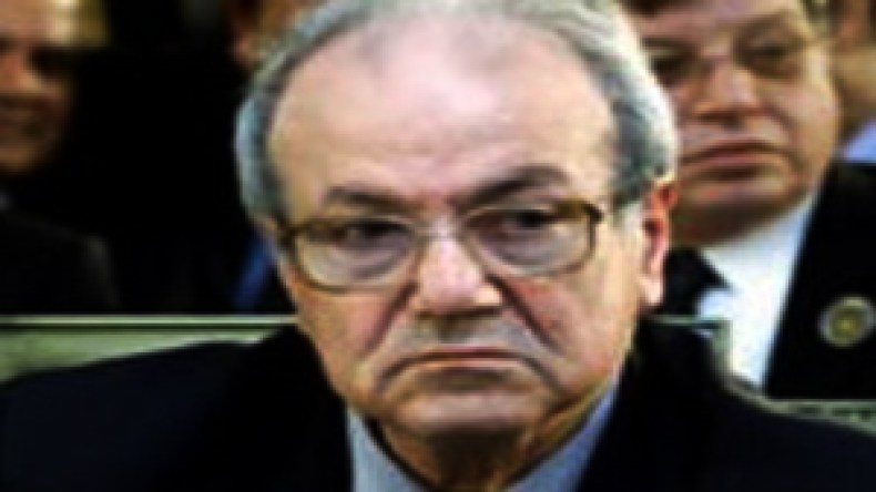 الدائرة السياسية لمنظمة التحرير الفلسطينية تنفي إعفاء القدومي