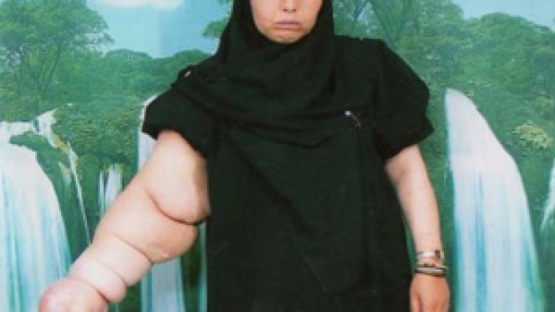 فتيحة تأمل في التفاتة انسانية من ذوي القلوب الرحيمة