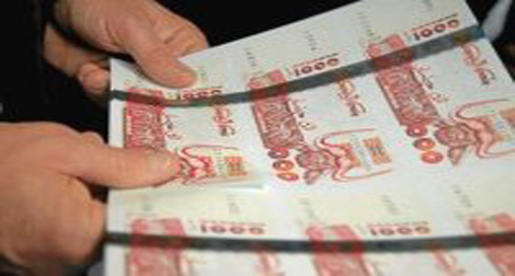Fausse monnaie : traitement de 16 affaires et arrestation de 29 individus impliqués en février 2012