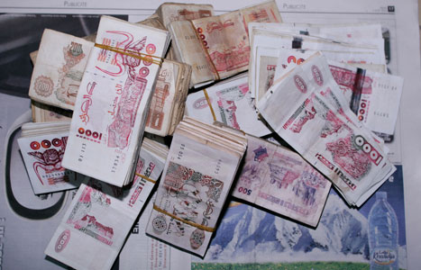 Trafic de fausse monnaie : attention aux faux billets dans les marchés de bétail