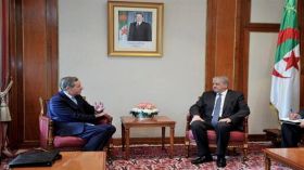 سلال يستقبل ممثل الوزير الأول البريطاني المكلف بالاقتصاد