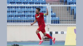 بِالفيديو: نجم شافعي يسطع ثلاث مرّات