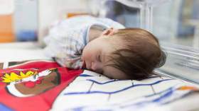 فيروس مجهول يقتل رضيعا ويشل أربعة أطفال في خنشلة