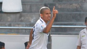 توقيف فيغولي من قبل شرطة فالونسيا بسبب رخصة القيادة