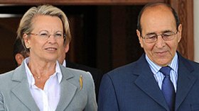 وزيرة الداخلية الفرنسية تقاضي محاميا جزائريا تعرض لمحاولة اغتيال