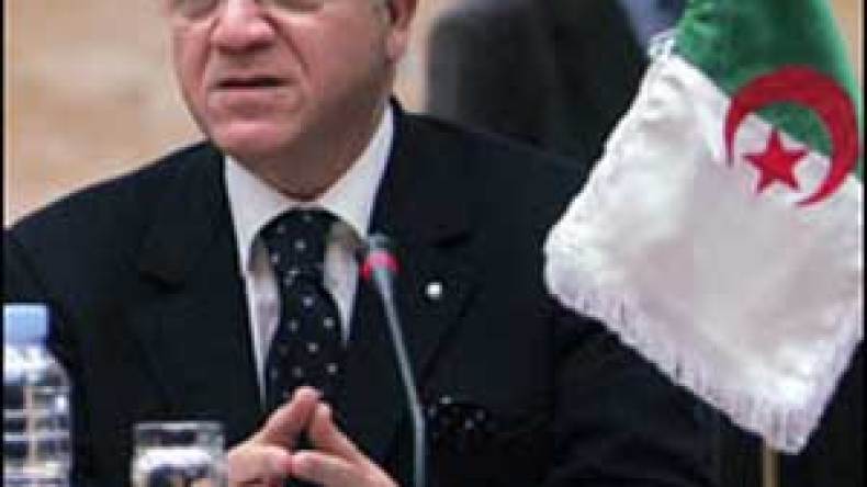 مدلسي: الجزائر غير متسرعة في الاعتراف بكوسوفو