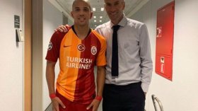 صورة فيغولي مع زيدان تكتسح شبكات التواصل