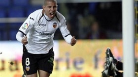 المدرب الجديد لفالونسيا يشيد بقدرات فيغولي ويصر على الإحتفاظ به