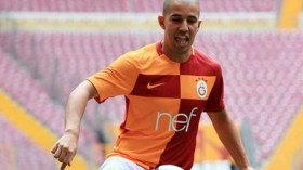 فيغولي يخوض أول لقاء رسمي في تركيا