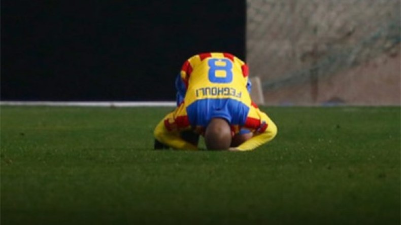 Feghouli à Paris pour s’enquérir de sa famille