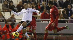 إدارة فالنسيا تتفاوض مع الفاف لتأخير انضمام فيغولي إلى معسكر الخضر