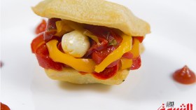 قوالب نجمات بالفلفل الأحمر والأصفر